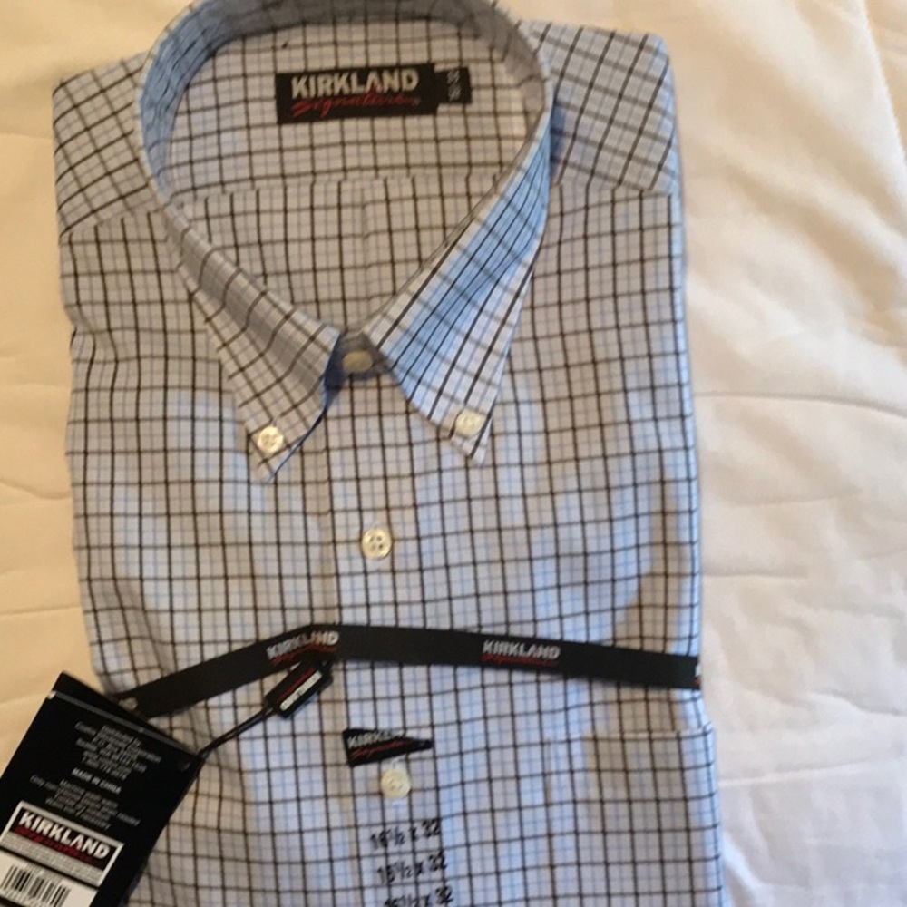 Men’s plaid shirt